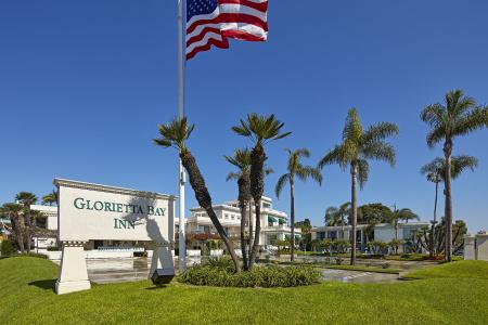 Glorietta Bay Inn - 46