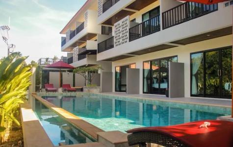 Amarina Green - 14