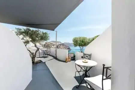 Pearl of Caldera Oia - Boutique by Pearl Collection - 241