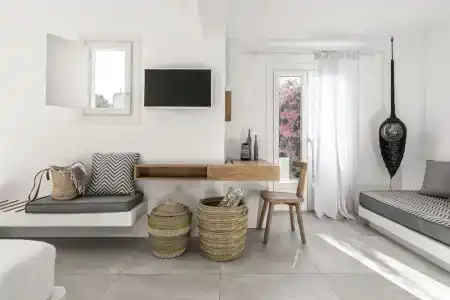 A Mykonos - 84