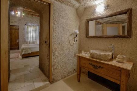 Hera Cave Suites - 99