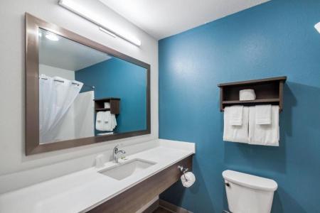 WoodSpring Suites - 44