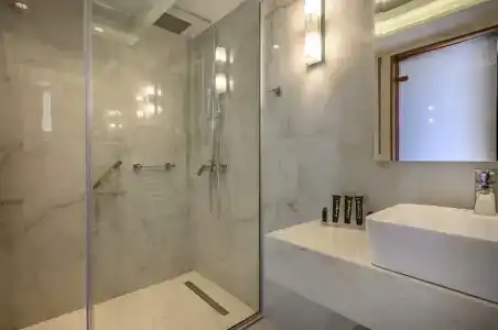 Vantaris Palace - 135