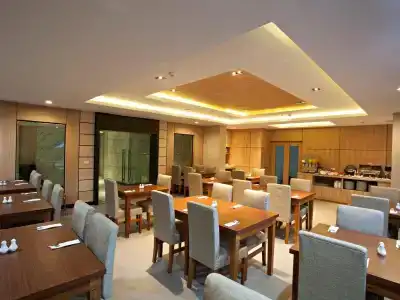 Paripas Patong Resort - Sha Extra Plus - 22