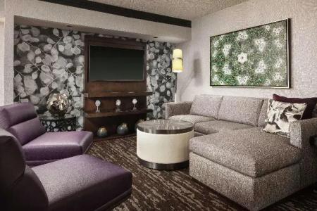 Embassy Suites by Hilton Crystal City National Airport - 75