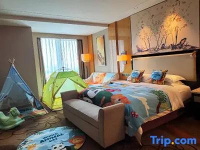Hilton Wuhan Riverside - 44