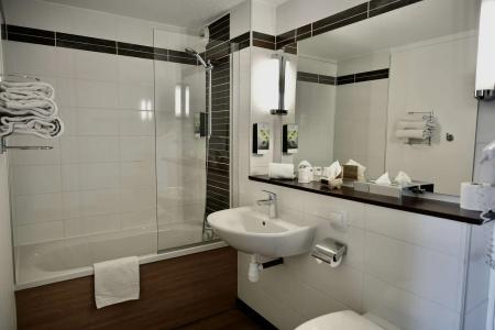 Sure by Best Western Biarritz Aeroport - 6
