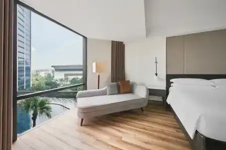 Hyatt Regency West Hanoi - 56