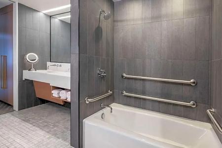 The Statler Dallas, Curio Collection By Hilton - 84