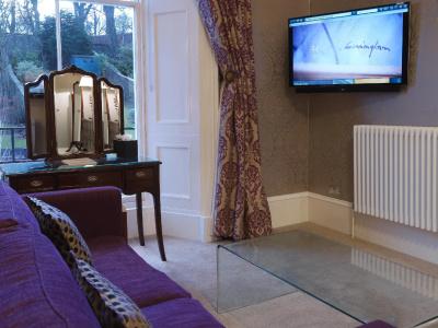 24 Royal Terrace - 58