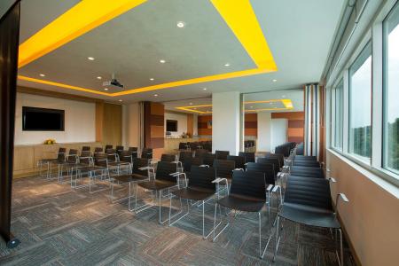 Novotel Chennai Sipcot - 14