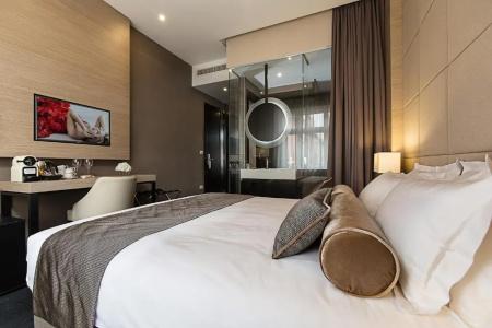 Dominic Smart & Luxury Suites - Republic Square - 51