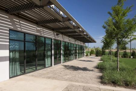 Courtyard by Marriott Alliance Town Center - 23