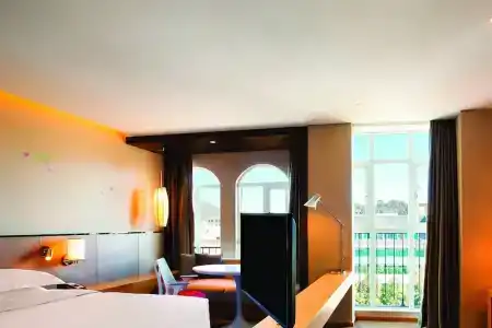 Hilton Garden Inn Lijiang - 54
