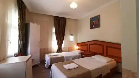 Ideal Pension - 44