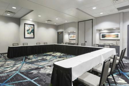 Embassy Suites Orlando - Airport - 29