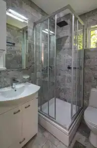 Central Park Residence - 25