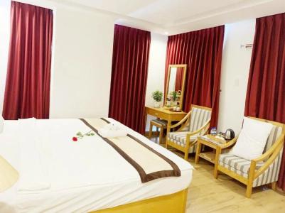 Nhat Linh Da Nang - 52