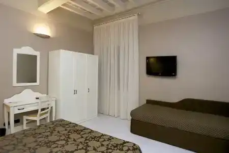 Palazzo Riario - 27