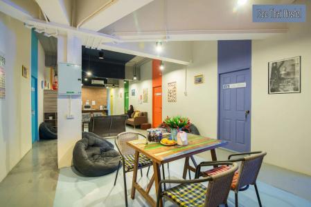 Zee Thai Hostel - 13