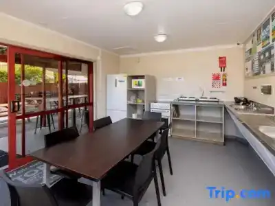 Nelson City Top 10 Holiday Park - 58