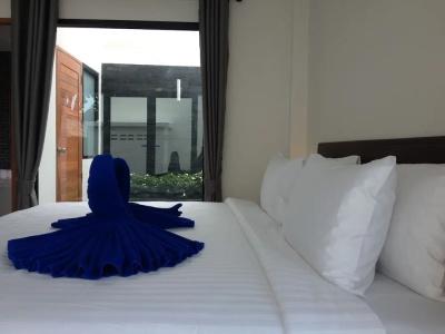 Limelight Village - 53
