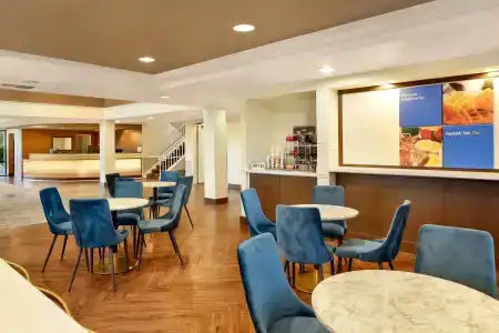 Comfort Inn - 29