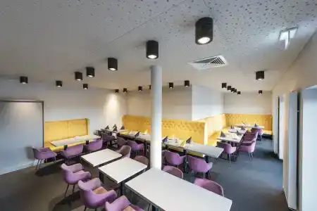 Adler Münster - 16