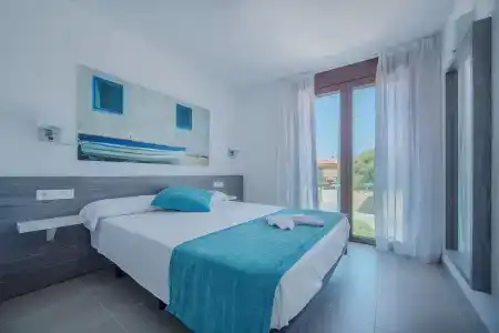 ApartFerrer Skyline - 36