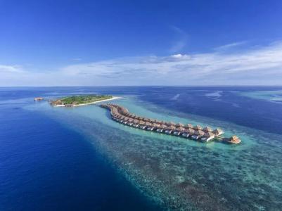 Hurawalhi Island Resort - 24