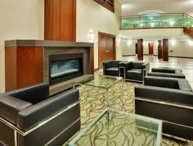 GLō Best Western Corporate Centre - 52