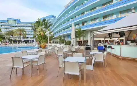 Mediterranean Palace - 32