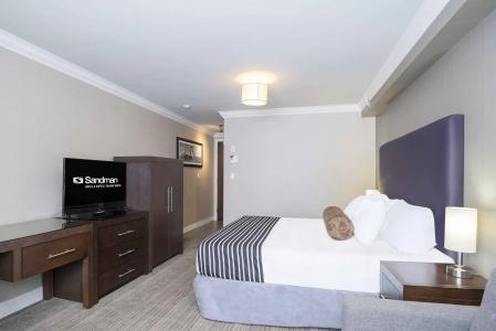 Sandman & Suites South - 23