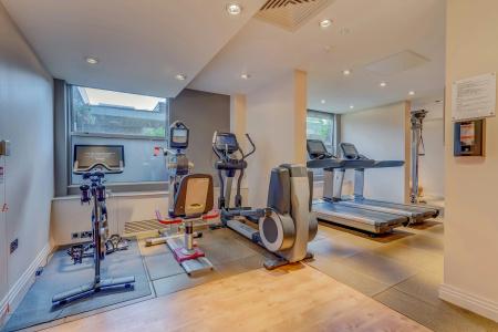 DoubleTree by Hilton London Ealing - 17