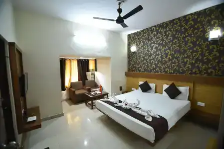 Vaishnavi - 4