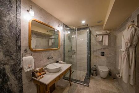 Luxury Cratus Stone Palace - 56