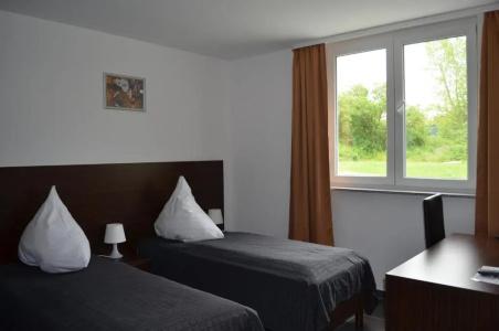 Zwei Raben Pension - 48