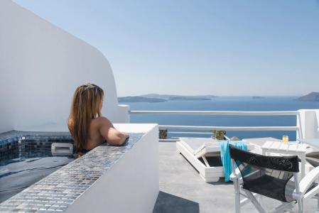 Oia Suites - 17
