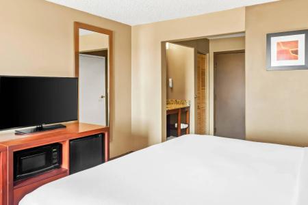 Comfort Inn Santa Fe - 53