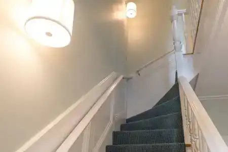 Town & Tide Inn - 14