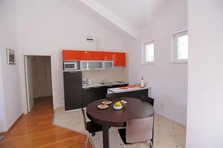 Pervanovo with Free Parking - 85