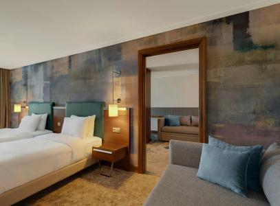 Doubletree by Hilton Van - 5