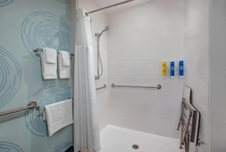 Tru By Hilton Austin Airport, Tx - 37