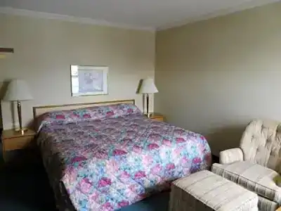 Homestyle Inn and Suites - 29