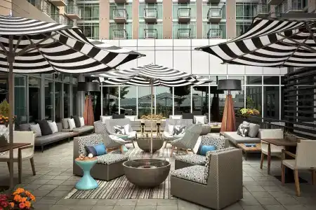 Seattle Marriott Waterfront - 17