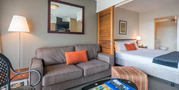 Broadbeach Savannah - 196