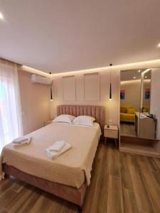 Himara 28 - 25