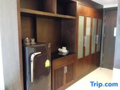 August Suites - 85