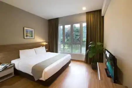 The Haven All Suite Resort, - 62
