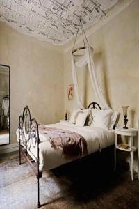 Shila Athens - 45